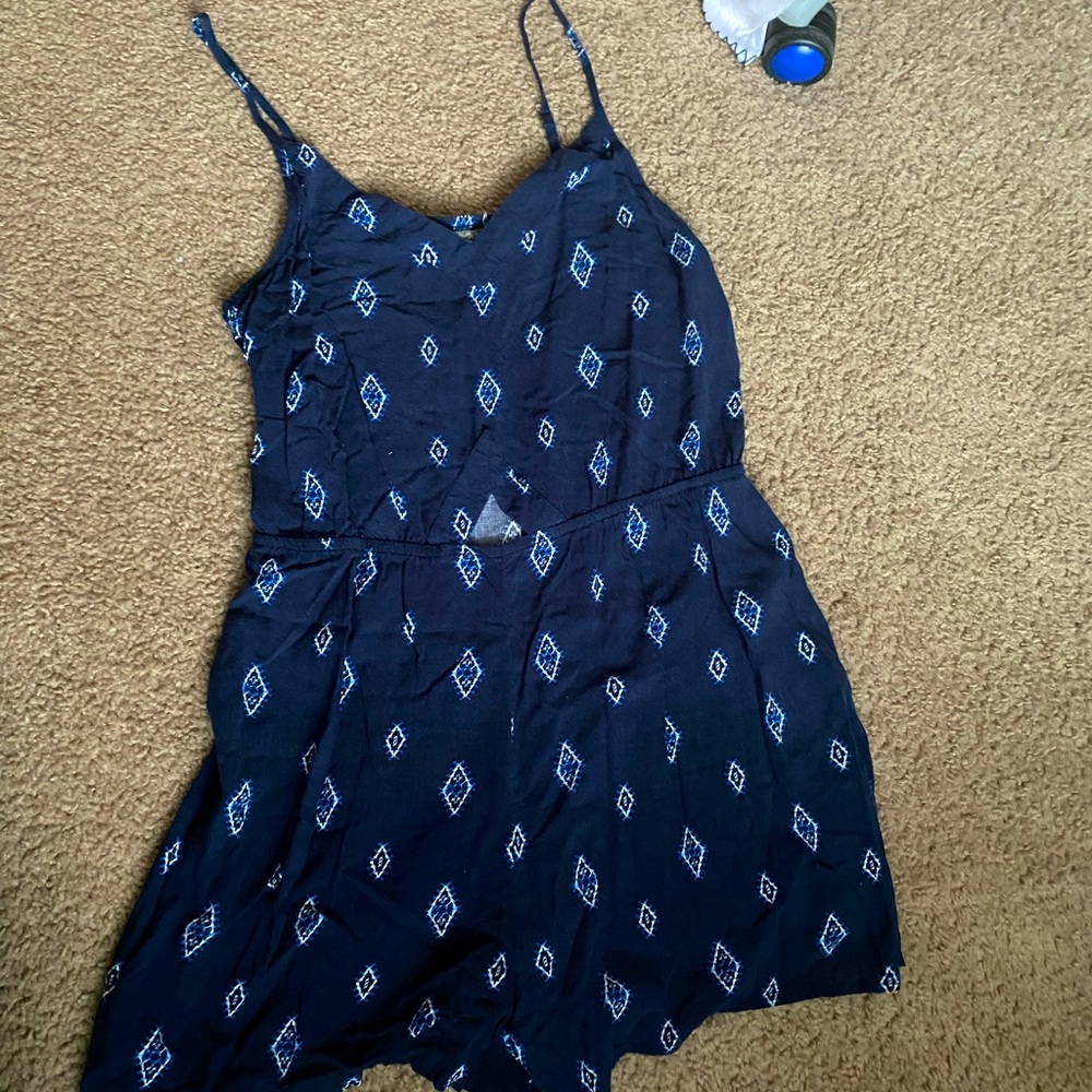 Aeropostale Navy Romper, size medium